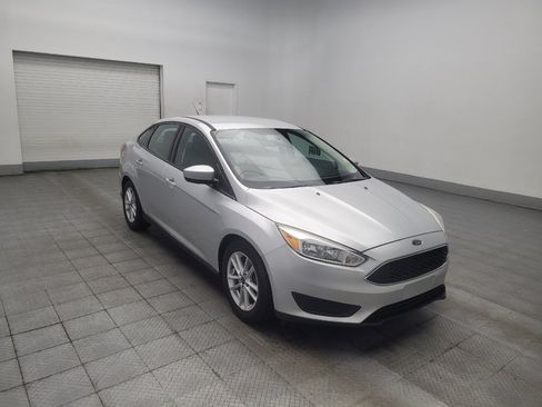 Used 2018 Ford Focus SE FWD image 13