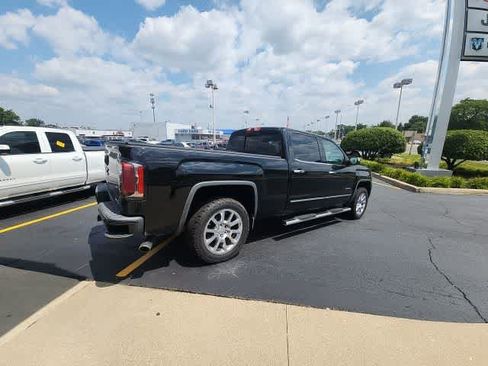 Used 2016 GMC Sierra 1500 Denali AWD/4WD image 16