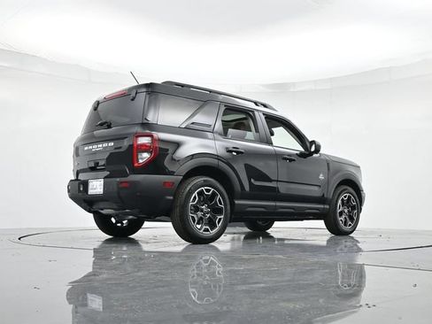Used 2025 Ford Bronco Sport Outer Banks w/ Outer Banks Tech Package+ AWD/4WD image 30