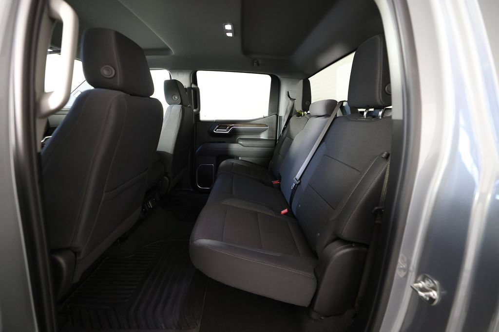 Used 2026 Chevrolet Silverado 1500 RST AWD/4WD image 13