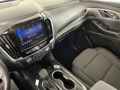 Used 2021 Chevrolet Traverse LT AWD/4WD image 31