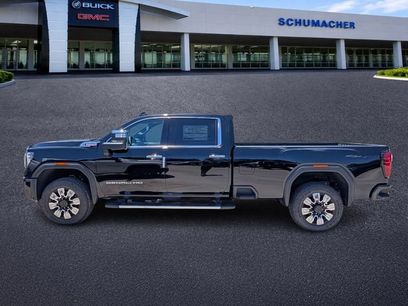 New 2026 GMC Sierra 3500 Denali w/ Denali Reserve Package