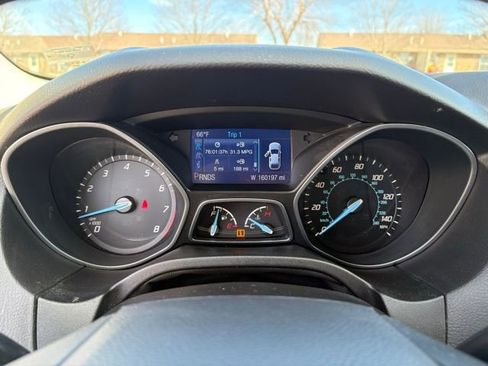 Used 2014 Ford Focus SE w/ Equipment Group 201A FWD image 15