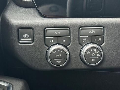 New 2026 GMC Sierra 1500 Elevation AWD/4WD image 29