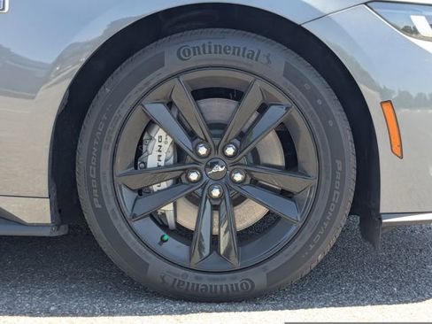 Used 2025 Ford Mustang GT RWD image 12