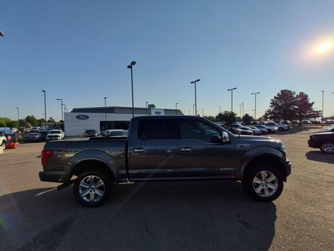 Used 2018 Ford F150 Platinum w/ Equipment Group 701A Luxury AWD/4WD image 4