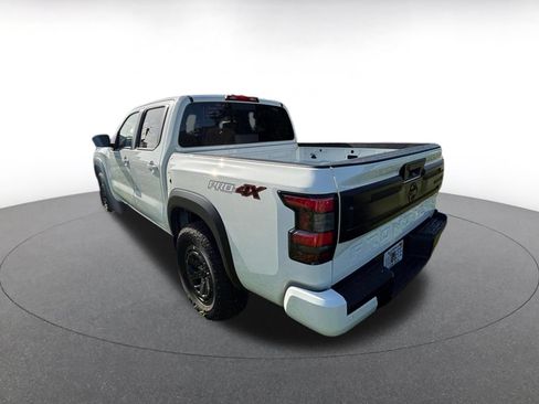Used 2026 Nissan Frontier PRO-4X AWD/4WD image 6