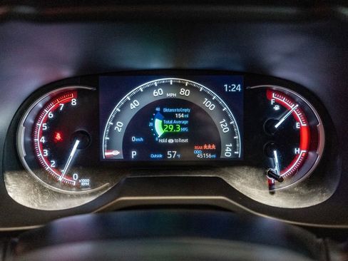 Used 2024 Toyota RAV4 LE image 22