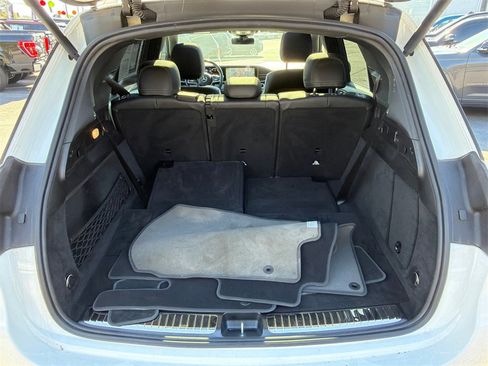 Used 2023 Mercedes-Benz GLE 350 4MATIC w/ 3rd Row Seat Package image 18