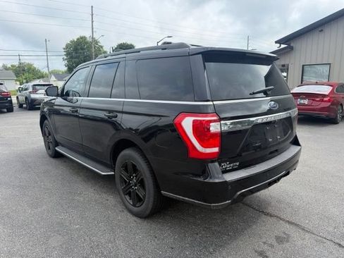 Used 2020 Ford Expedition XLT w/ Equipment Group 202A AWD/4WD image 3