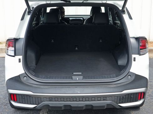 Used 2023 Kia Sportage X-Line AWD/4WD image 8