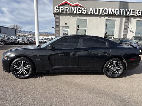 Used 2014 Dodge Charger R/T image 2