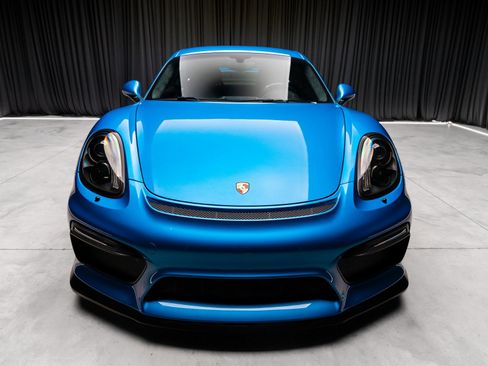Used 2016 Porsche Cayman GT4 image 9
