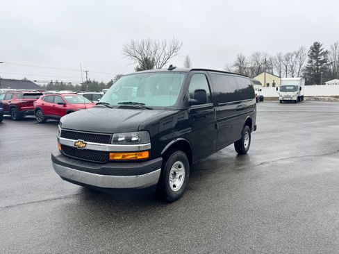 New 2026 Chevrolet Express 2500 w/ Driver Convenience Package image 7