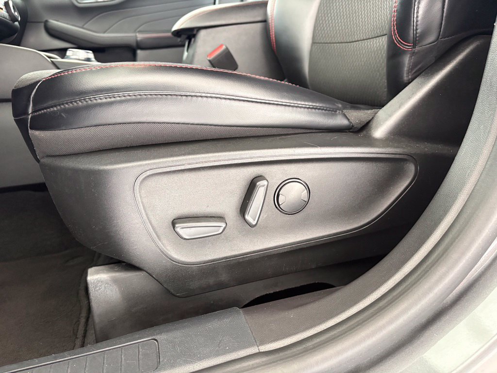 Used 2024 Ford Escape ST-Line AWD/4WD image 29