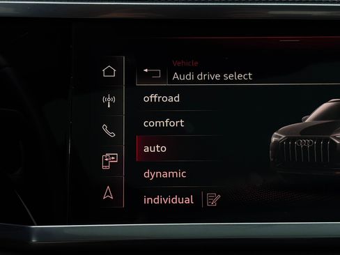 Used 2022 Audi Q3 2.0T Premium Plus w/ Premium Plus Package image 4