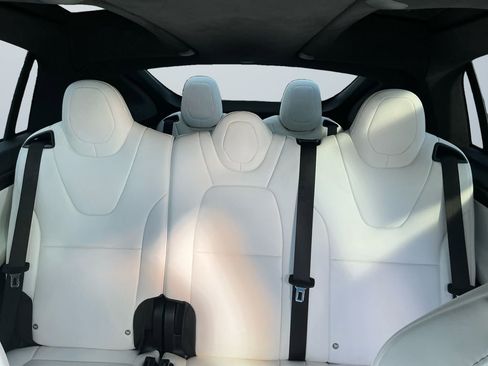 Used 2019 Tesla Model X Long Range image 14