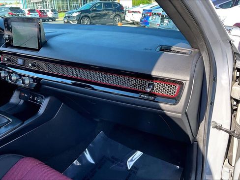 Used 2025 Honda Civic Si image 18