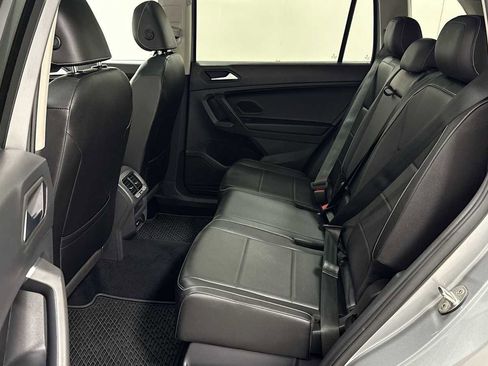 Used 2021 Volkswagen Tiguan SEL image 25