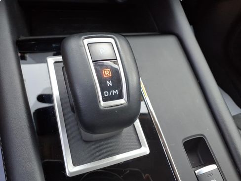 Used 2024 Mitsubishi Outlander SE image 23