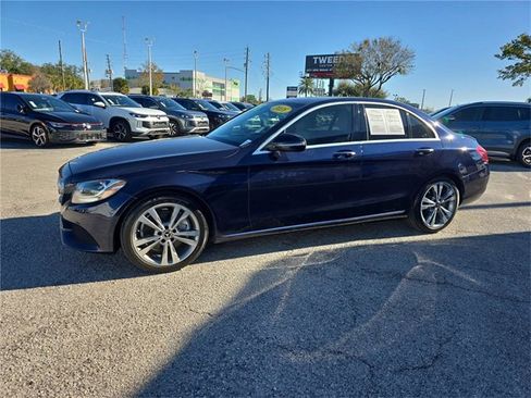 Used 2018 Mercedes-Benz C 300 Sedan image 5