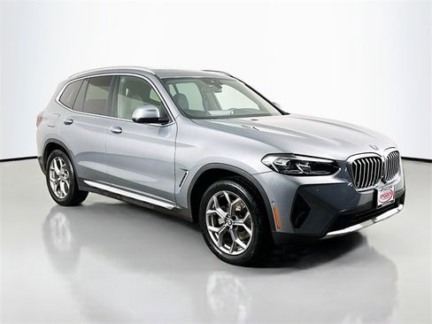 Used 2023 BMW X3 xDrive30i w/ Premium Package image 16