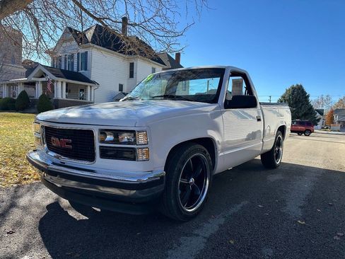 Used 1989 GMC Sierra 1500 2WD Regular Cab image 3