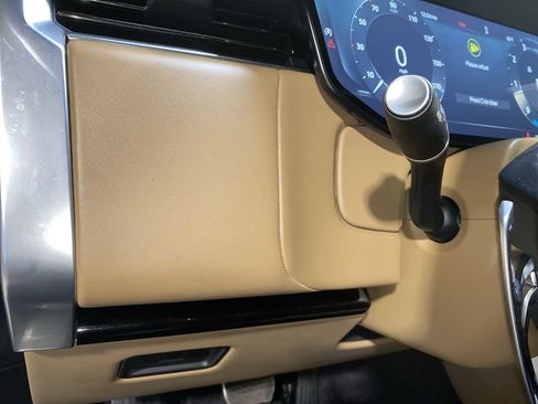 Used 2023 Land Rover Range Rover SE AWD/4WD image 24