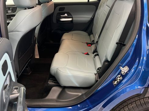 New 2026 Mercedes-Benz GLB 250 4MATIC image 21