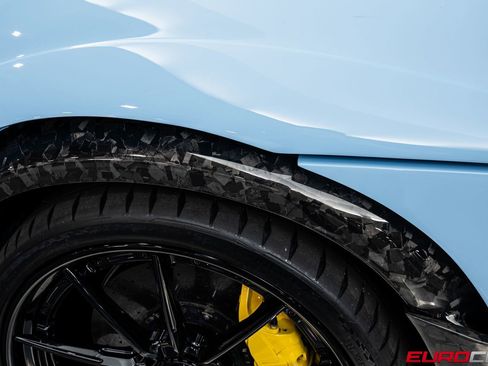 Used 2025 Ferrari Purosangue AWD/4WD image 21
