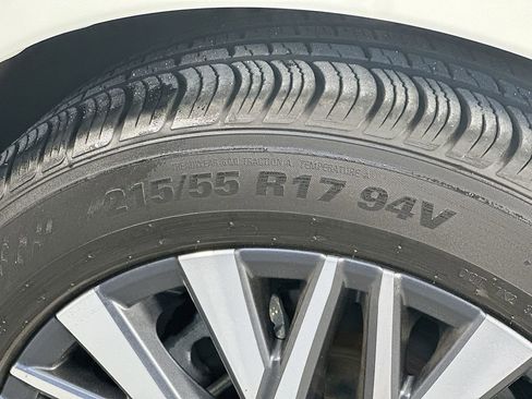 Used 2023 Nissan Altima 2.5 SV FWD image 31