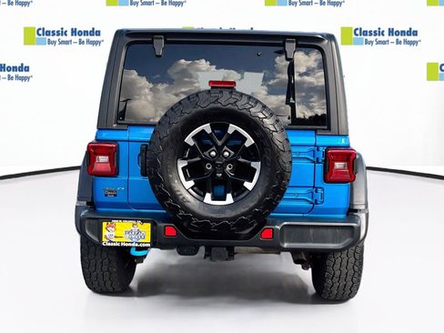 Used 2024 Jeep Wrangler Unlimited Rubicon 4xe AWD/4WD image 7