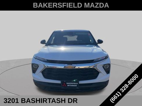 Used 2025 Chevrolet TrailBlazer LS w/ LS Convenience Package FWD image 8