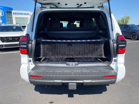 Used 2025 Toyota 4Runner SR5 AWD/4WD image 13