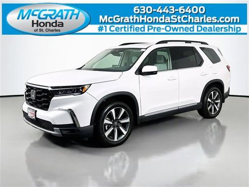 Certified 2025 Honda Pilot Touring image 1