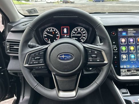 Certified 2025 Subaru Outback Premium AWD/4WD image 18