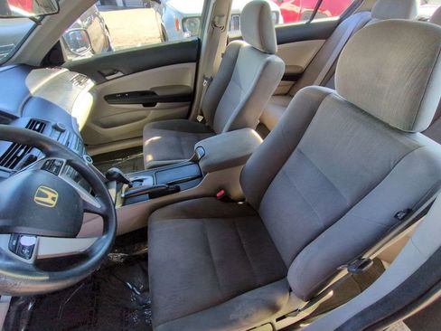 Used 2011 Honda Accord LX image 14