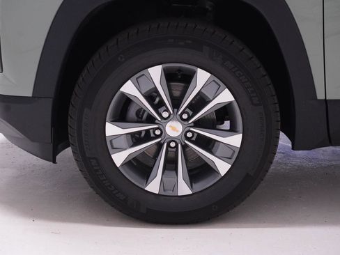 New 2026 Chevrolet Equinox LT w/ Convenience Package II image 12