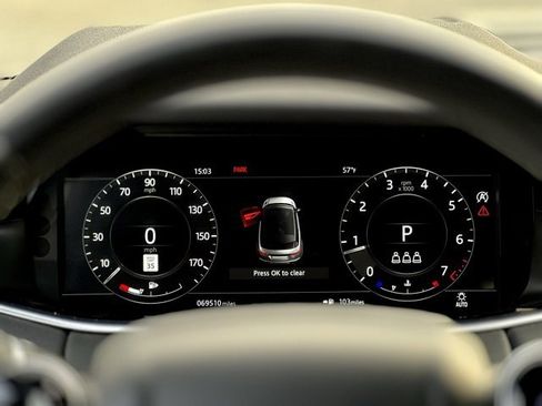 Used 2020 Land Rover Range Rover Evoque SE image 37