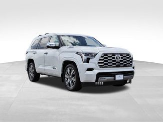 Used 2025 Toyota Sequoia Capstone w/ Tow Technology Package AWD/4WD video 1