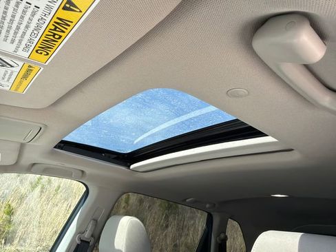 Used 2024 Honda CR-V EX image 28