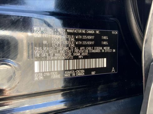 Used 2025 Toyota RAV4 LE FWD image 36