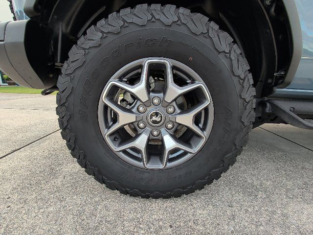 Used 2023 Ford Bronco Badlands AWD/4WD image 9