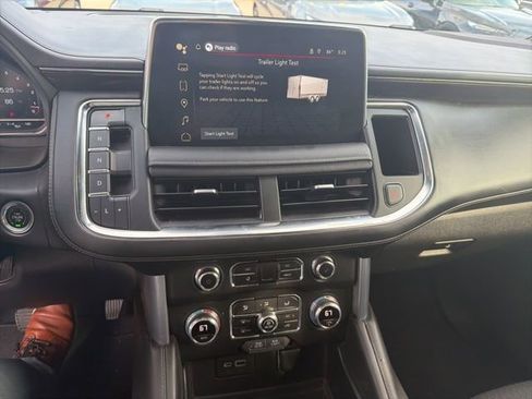 Used 2022 GMC Yukon SLE image 8