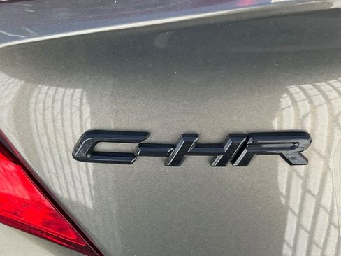 Certified 2021 Toyota C-HR LE image 7