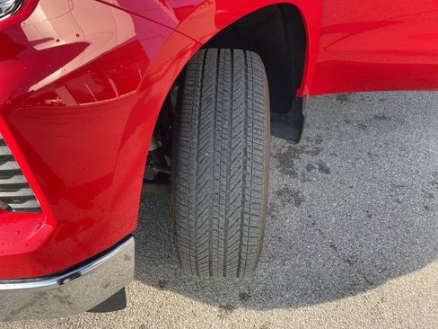 Used 2024 Chevrolet Silverado 1500 LT image 55