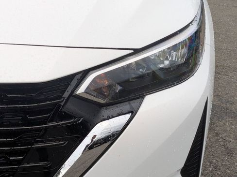 New 2025 Nissan Sentra S image 10