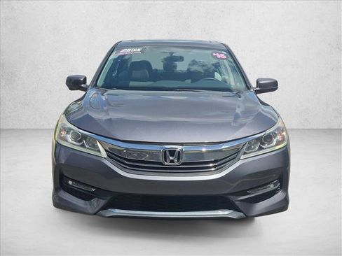 Used 2016 Honda Accord EX image 2