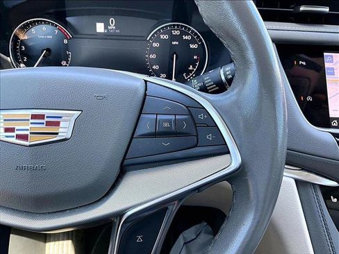 Certified 2023 Cadillac XT5 Premium Luxury FWD image 21