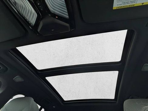 New 2026 BMW X5 M60i AWD/4WD image 15